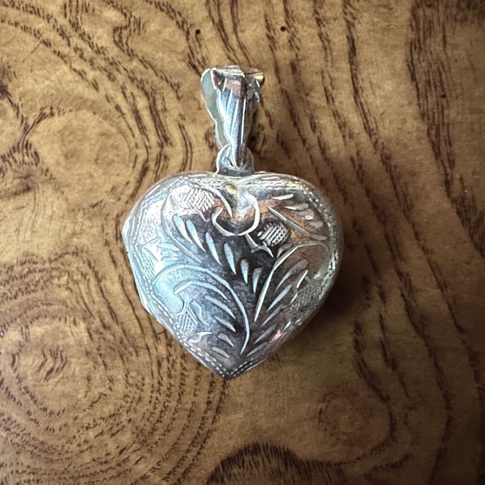Vintage 925 Silver Heart Locket